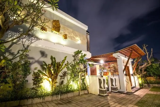 Aparthotel Legian Bisma *